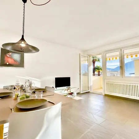 Malibu46 - With Shared Pool & Balcony - Happy Minusio